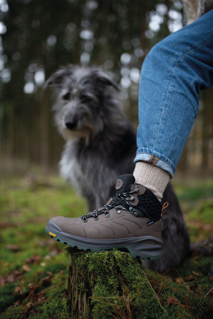 122003 Baak Amy DogWalker Stiefel
